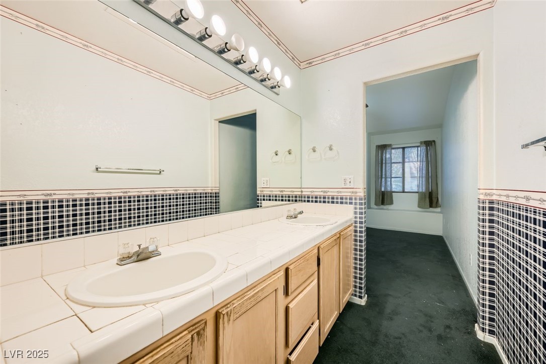 2725 South Nellis Boulevard 2047 Property Photo 14