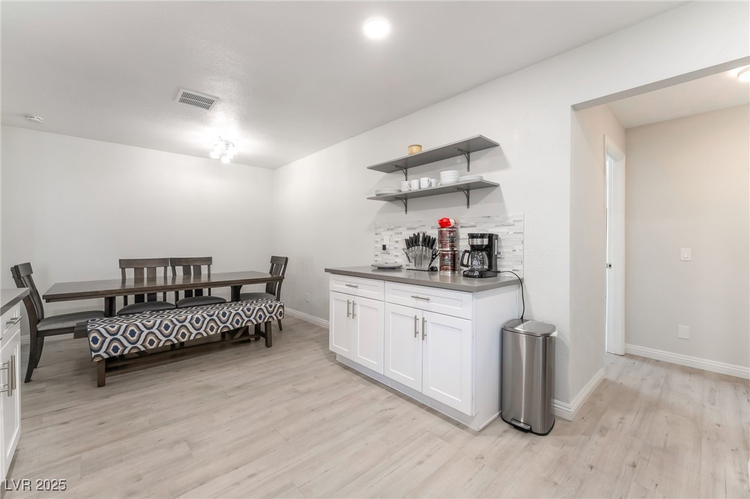 3209 Kings Way Property Photo 18