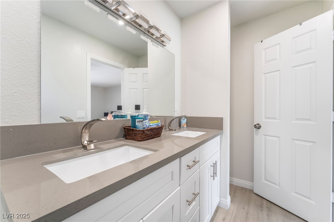 3209 Kings Way Property Photo 26