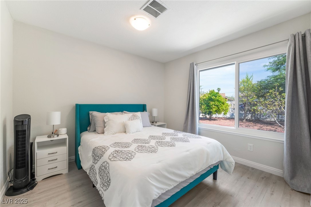 3209 Kings Way Property Photo 30