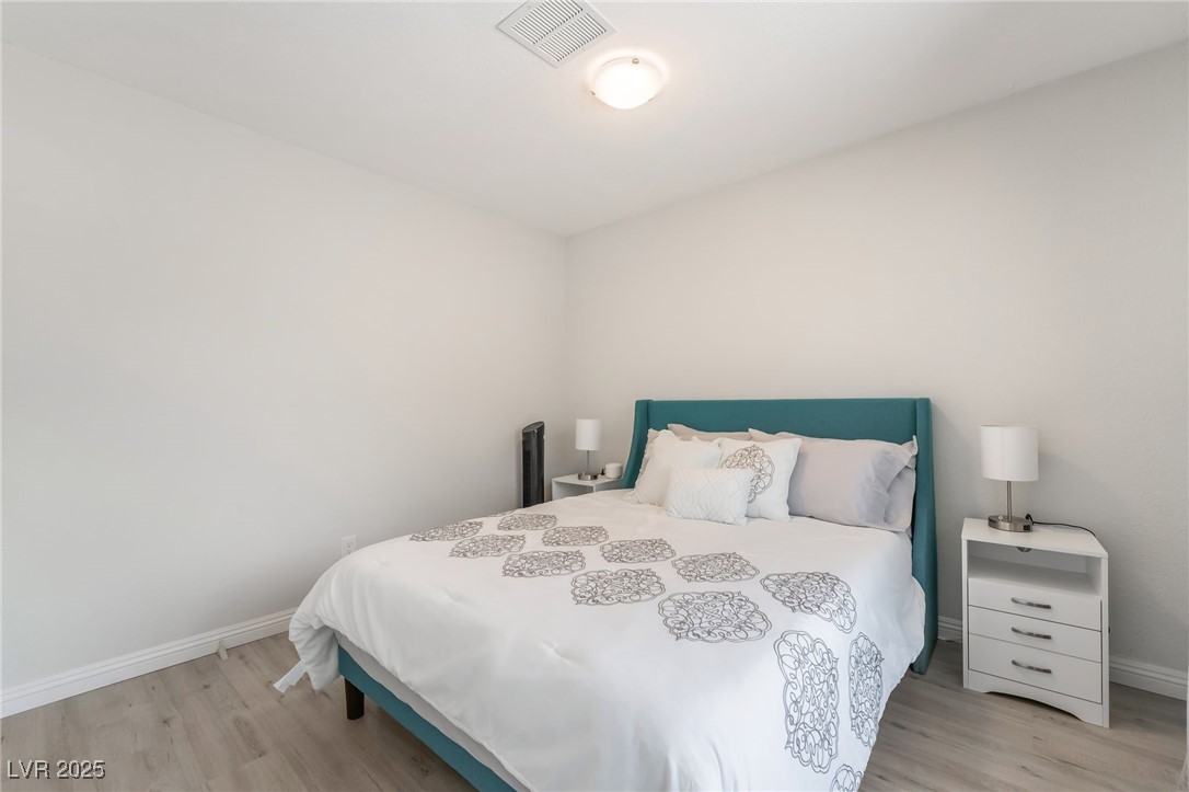 3209 Kings Way Property Photo 31