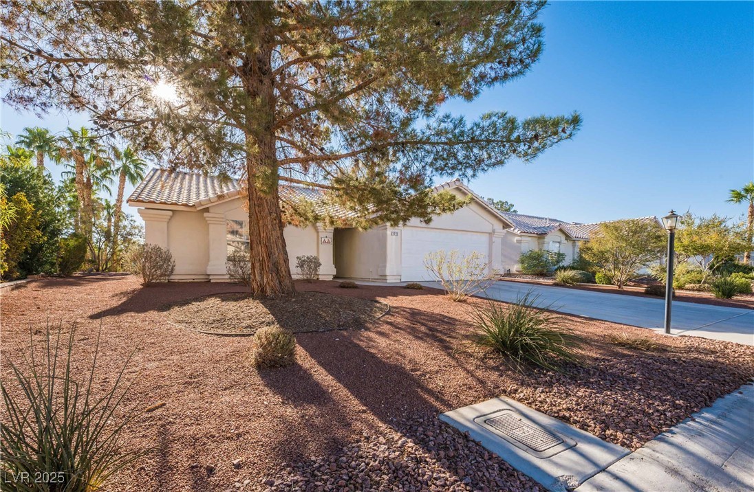 5516 Honey Mesquite Lane Property Photo 1