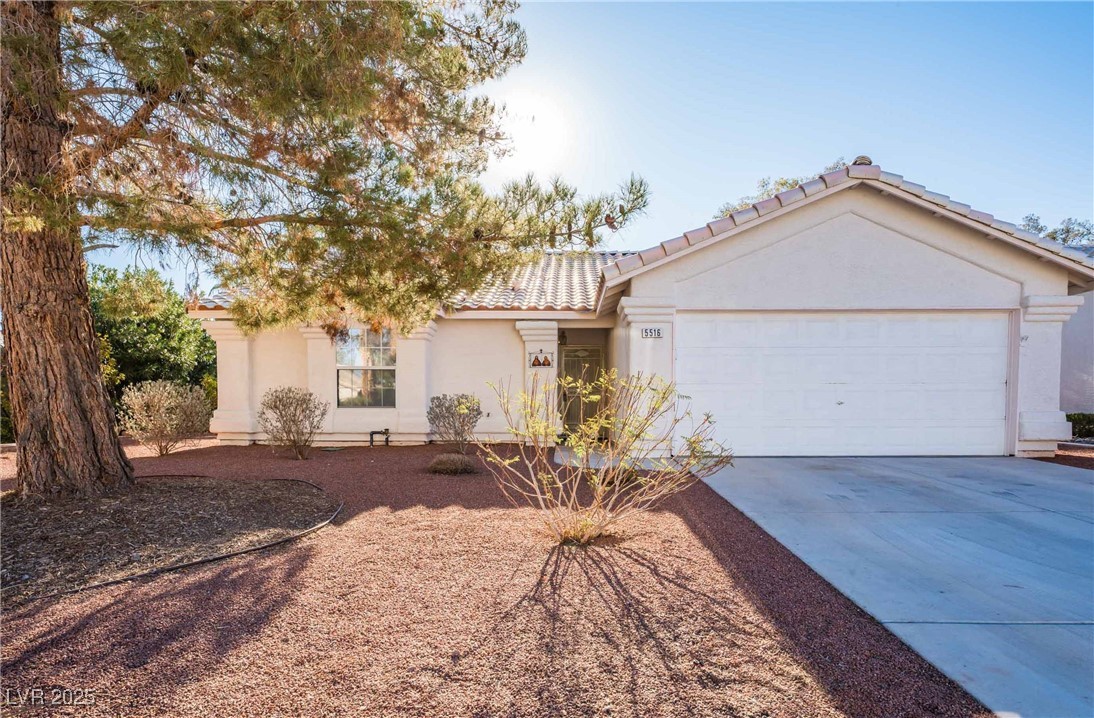 5516 Honey Mesquite Lane Property Photo 3