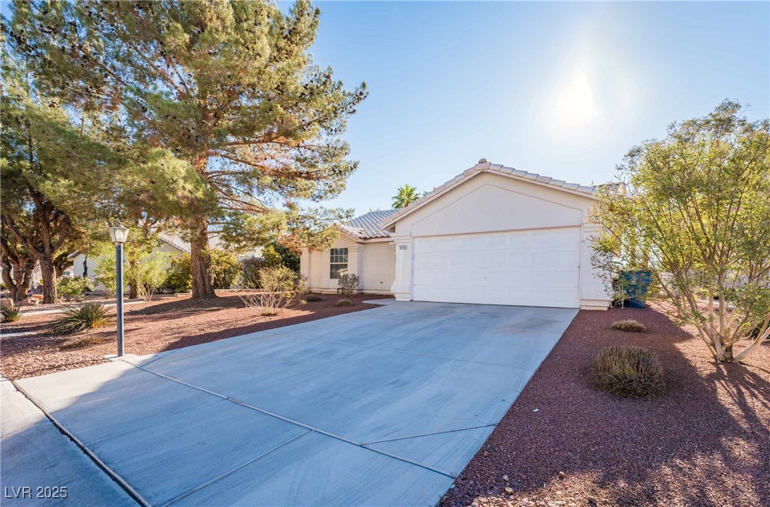 5516 Honey Mesquite Lane Property Photo 5