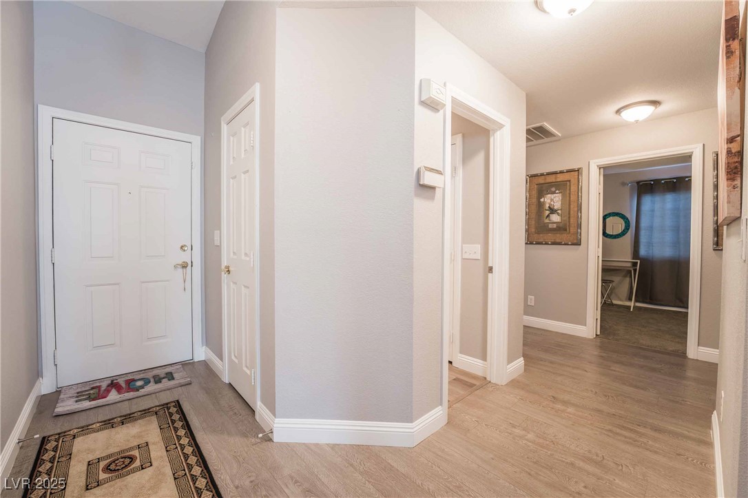 5516 Honey Mesquite Lane Property Photo 6