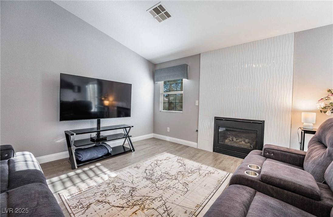 5516 Honey Mesquite Lane Property Photo 10