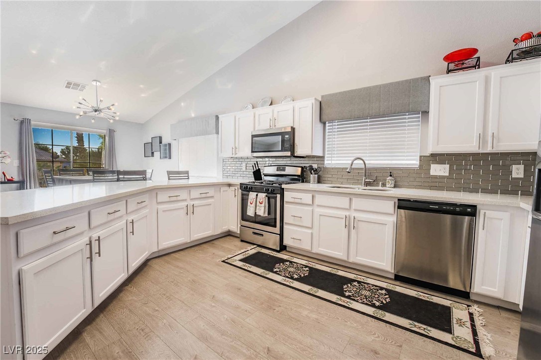 5516 Honey Mesquite Lane Property Photo 11