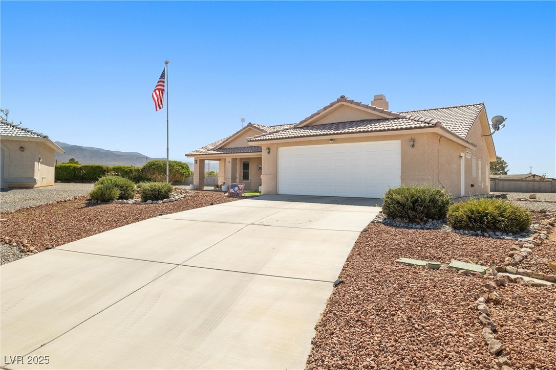 5481 Fernwood Court Property Photo 2