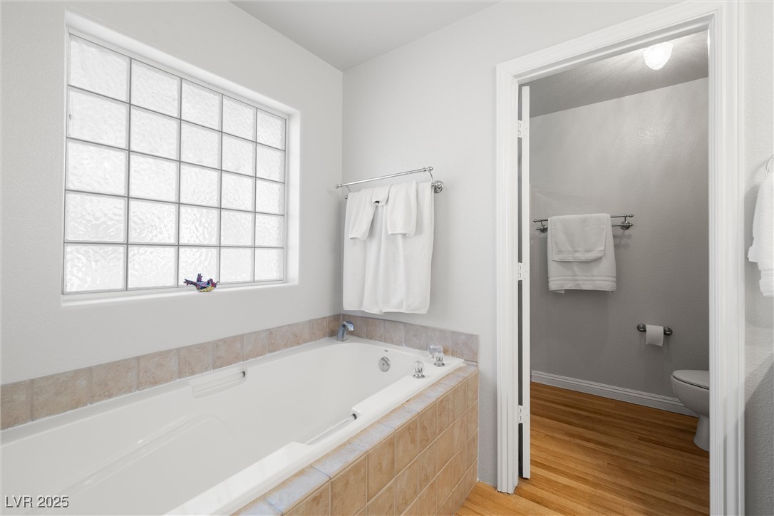 5481 Fernwood Court Property Photo 19