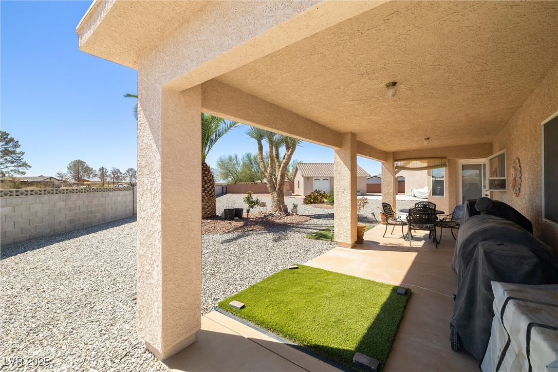 5481 Fernwood Court Property Photo 27