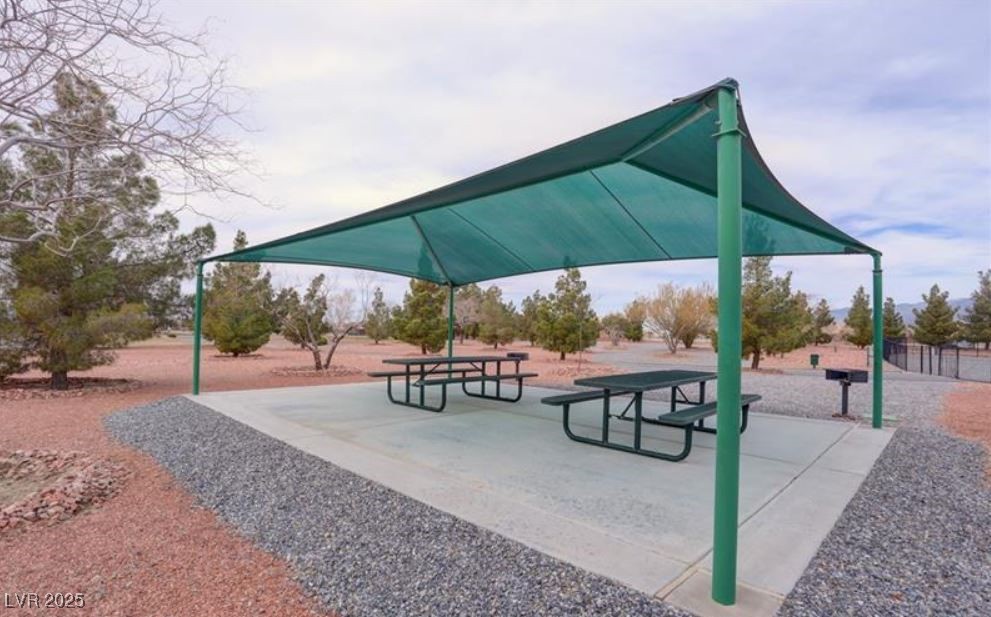 5481 Fernwood Court Property Photo 34