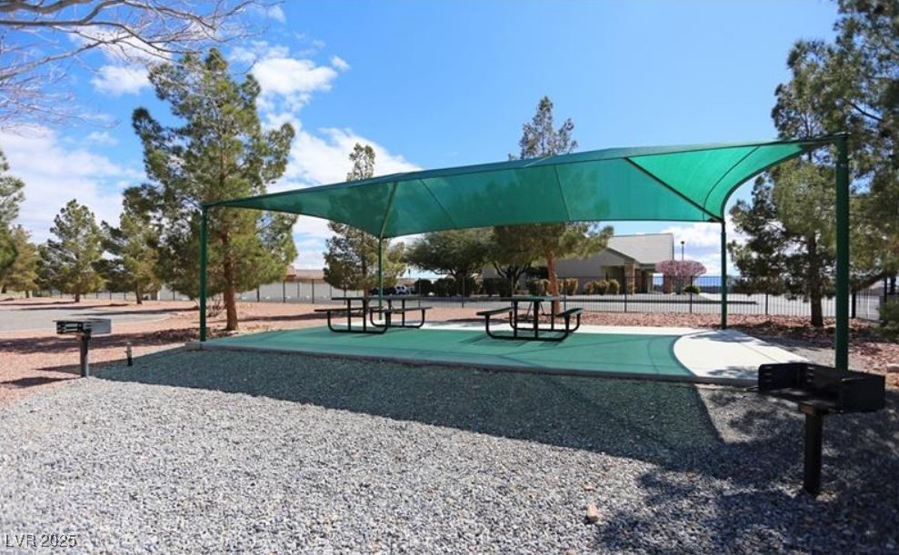 5481 Fernwood Court Property Photo 35