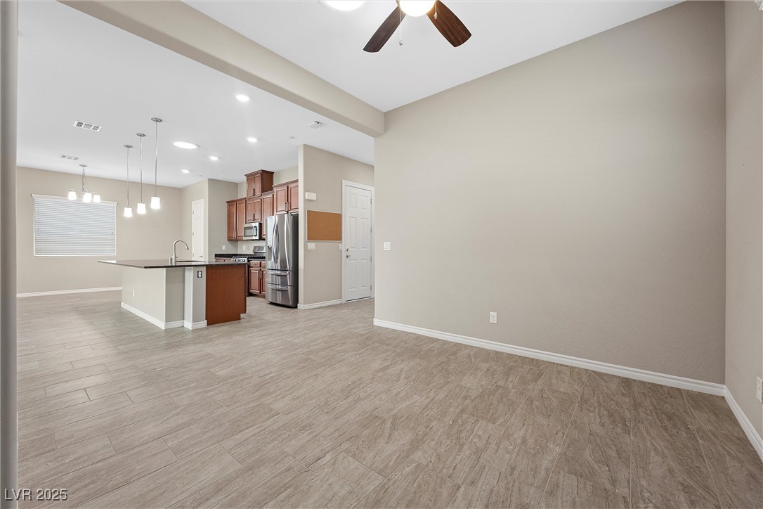 732 Rosewater Drive Property Photo 20