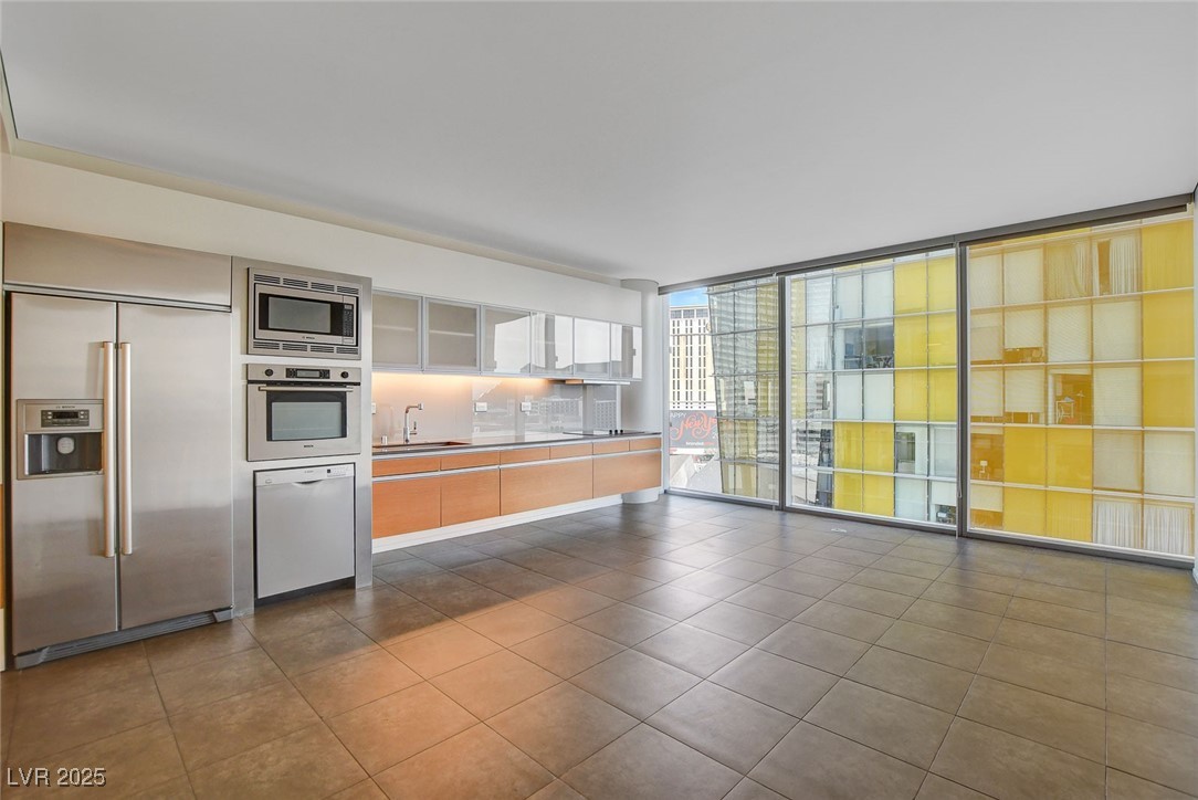 3726 Las Vegas Boulevard 1009 Property Photo 1