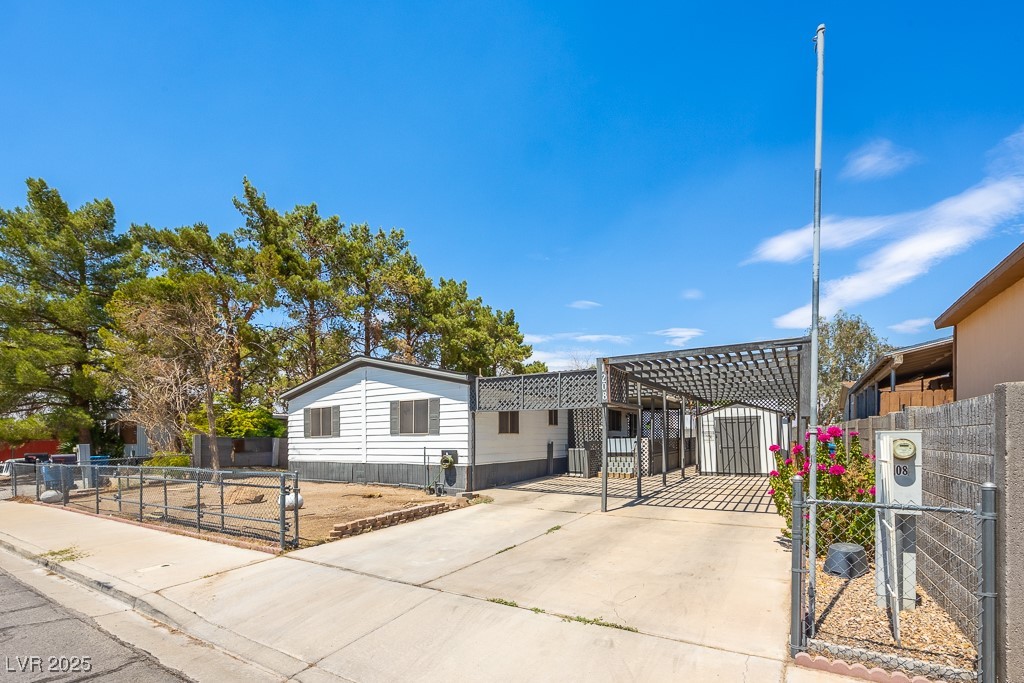 1208 Inca Lane Property Photo 2