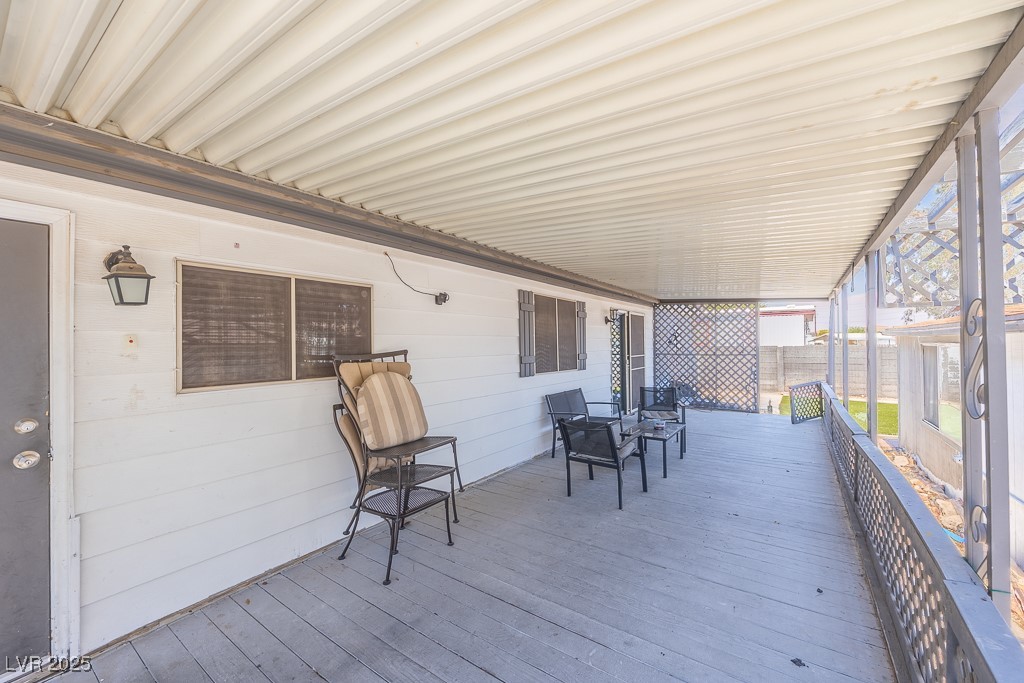 1208 Inca Lane Property Photo 4