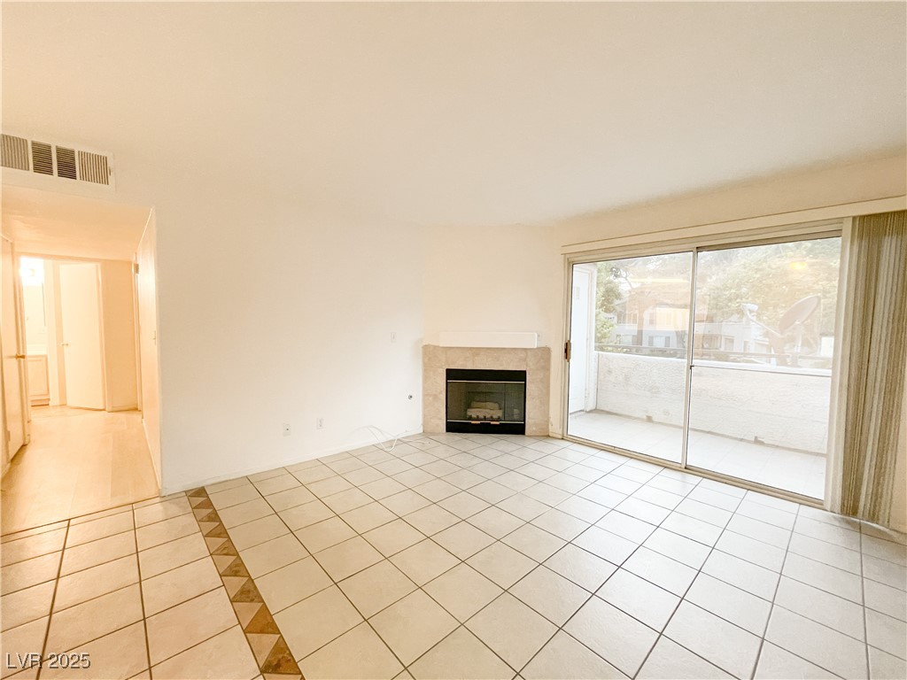 3065 Casey Drive 201 Property Photo 5