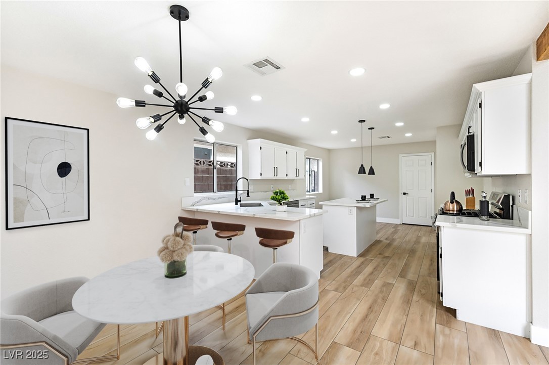 8113 Bay Springs Drive Property Photo 1