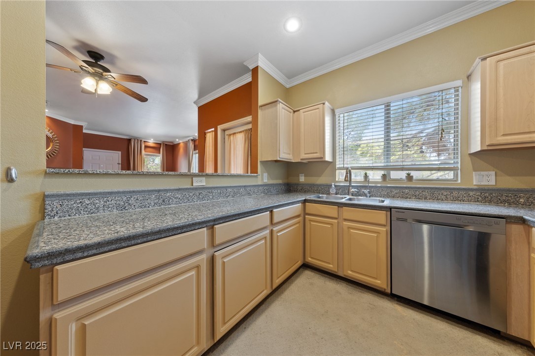 5250 South Rainbow Boulevard 2002 Property Photo 8