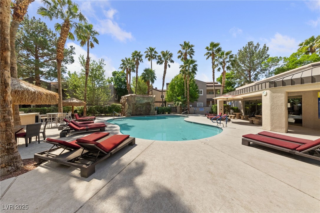 5250 South Rainbow Boulevard 2002 Property Photo 28