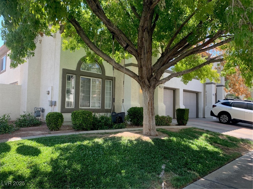 210 Winnsboro Street Property Photo 1