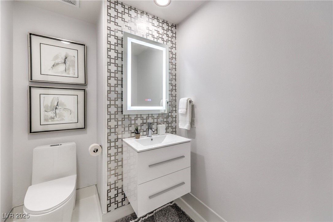 8010 Mackenzie Court Property Photo 20