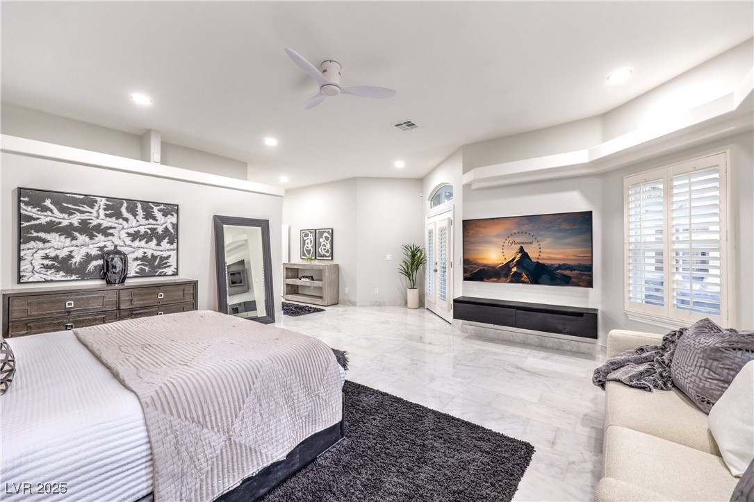 8010 Mackenzie Court Property Photo 24