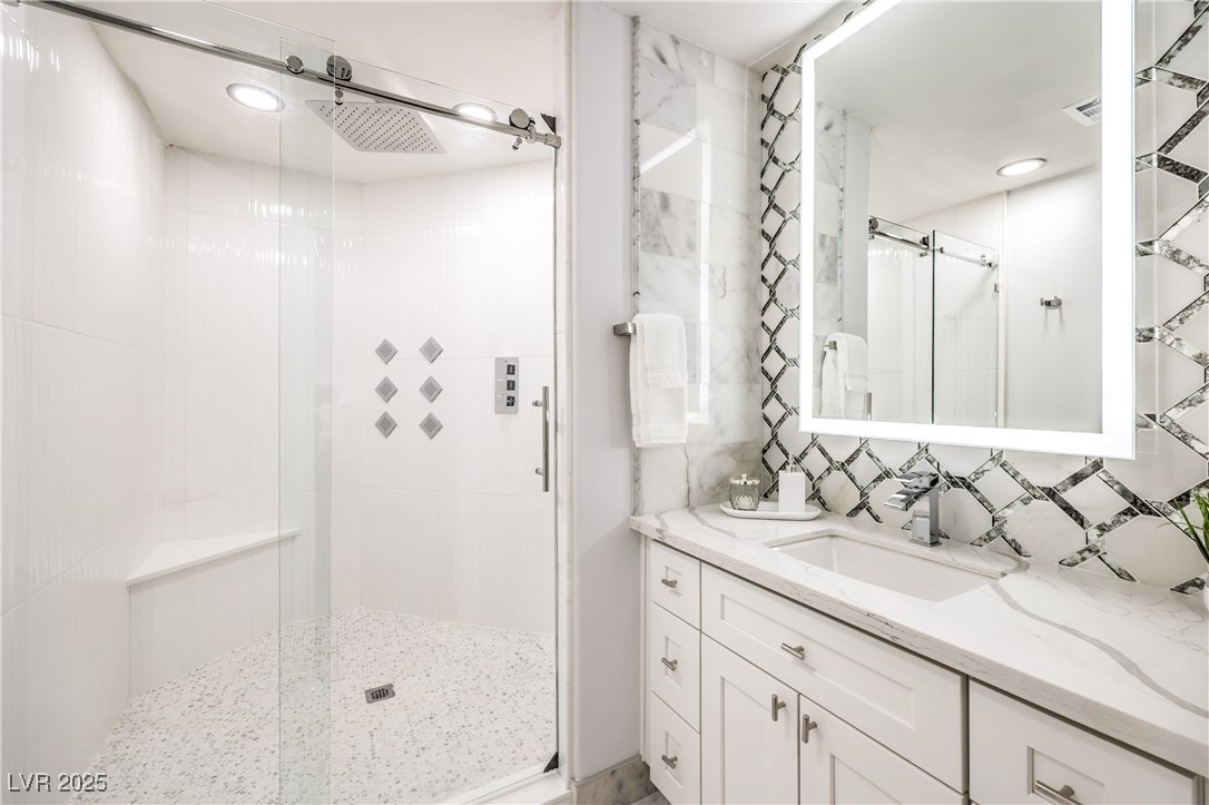 8010 Mackenzie Court Property Photo 35