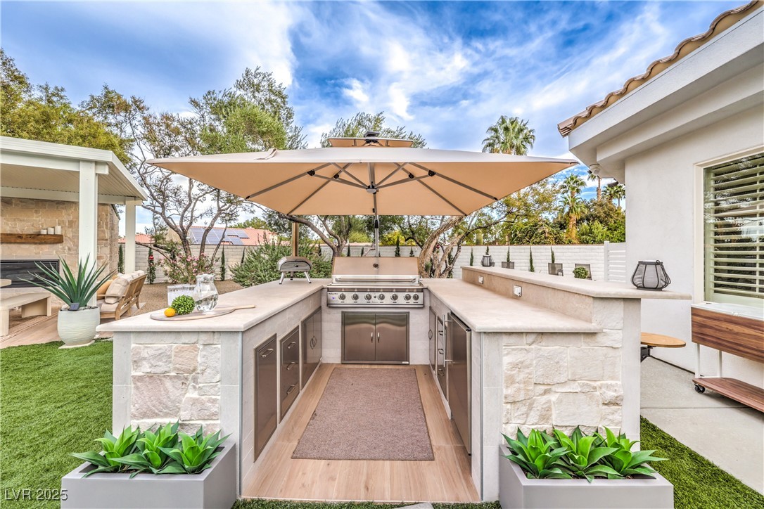 8010 Mackenzie Court Property Photo 53