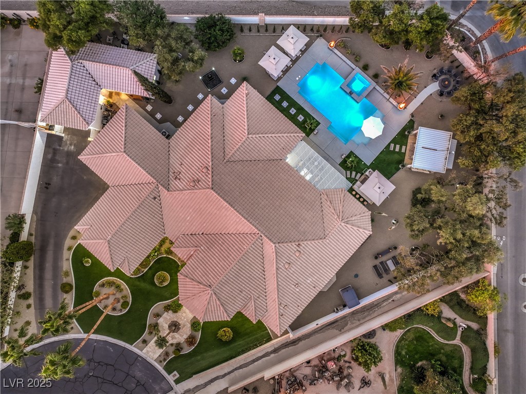 8010 Mackenzie Court Property Photo 90