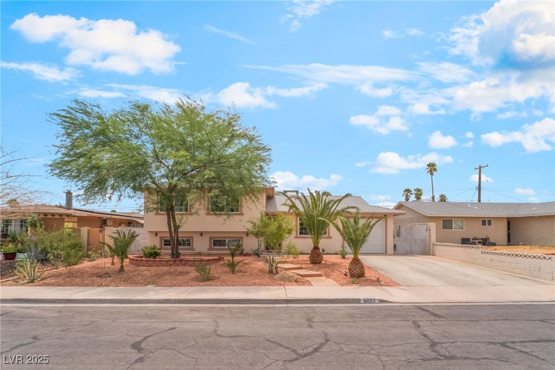 6257 Hobart Avenue Property Photo 1
