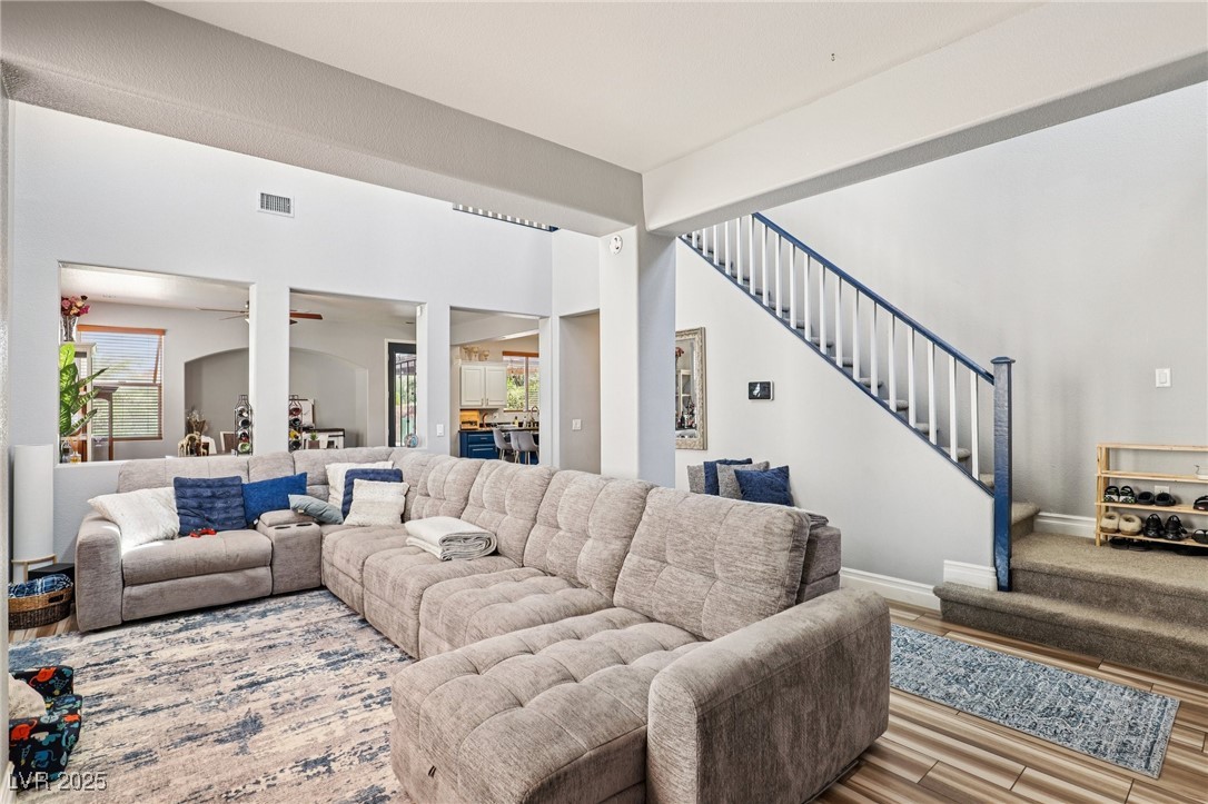 776 Valley Rise Drive Property Photo 9