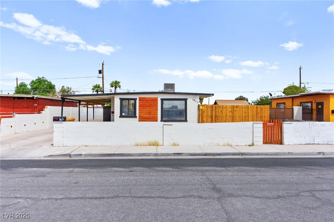 1409 Ardmore Street Property Photo 1
