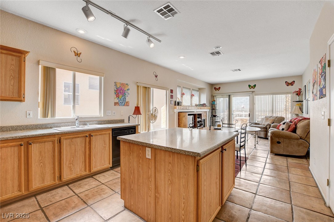 7932 Pinnochio Avenue Property Photo 10