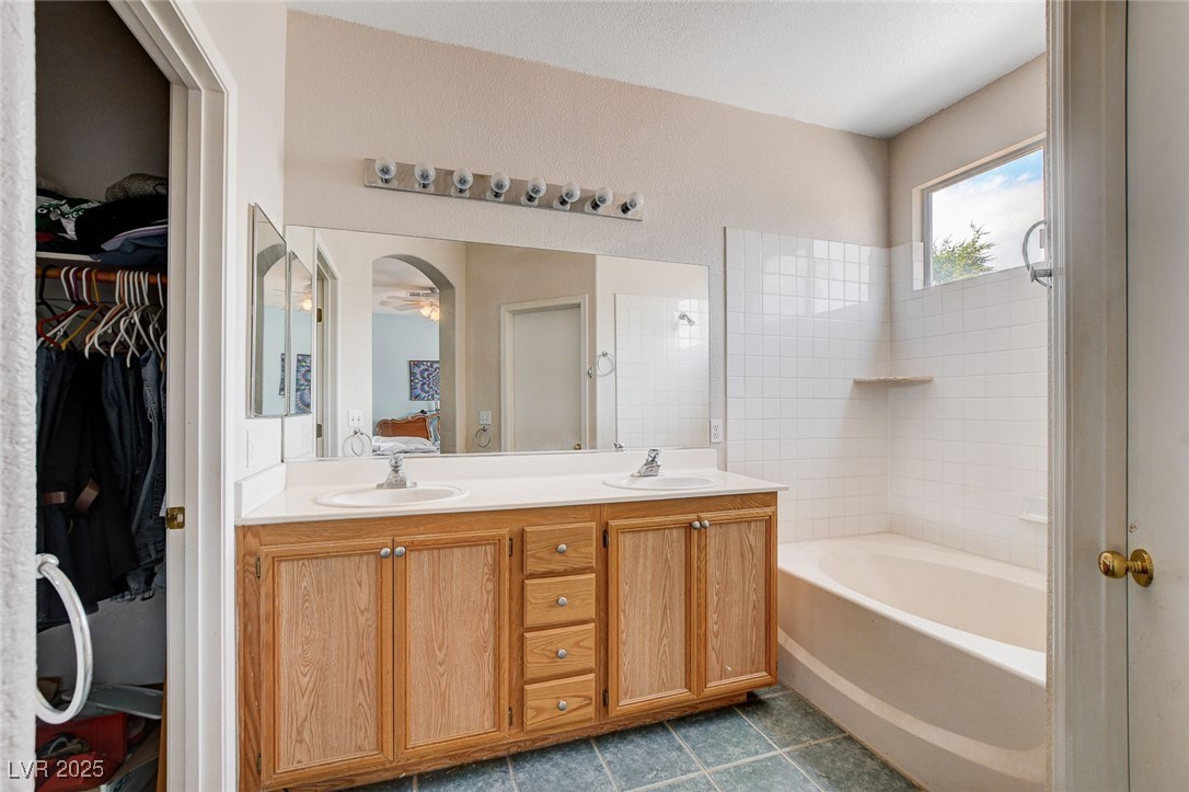 7932 Pinnochio Avenue Property Photo 20