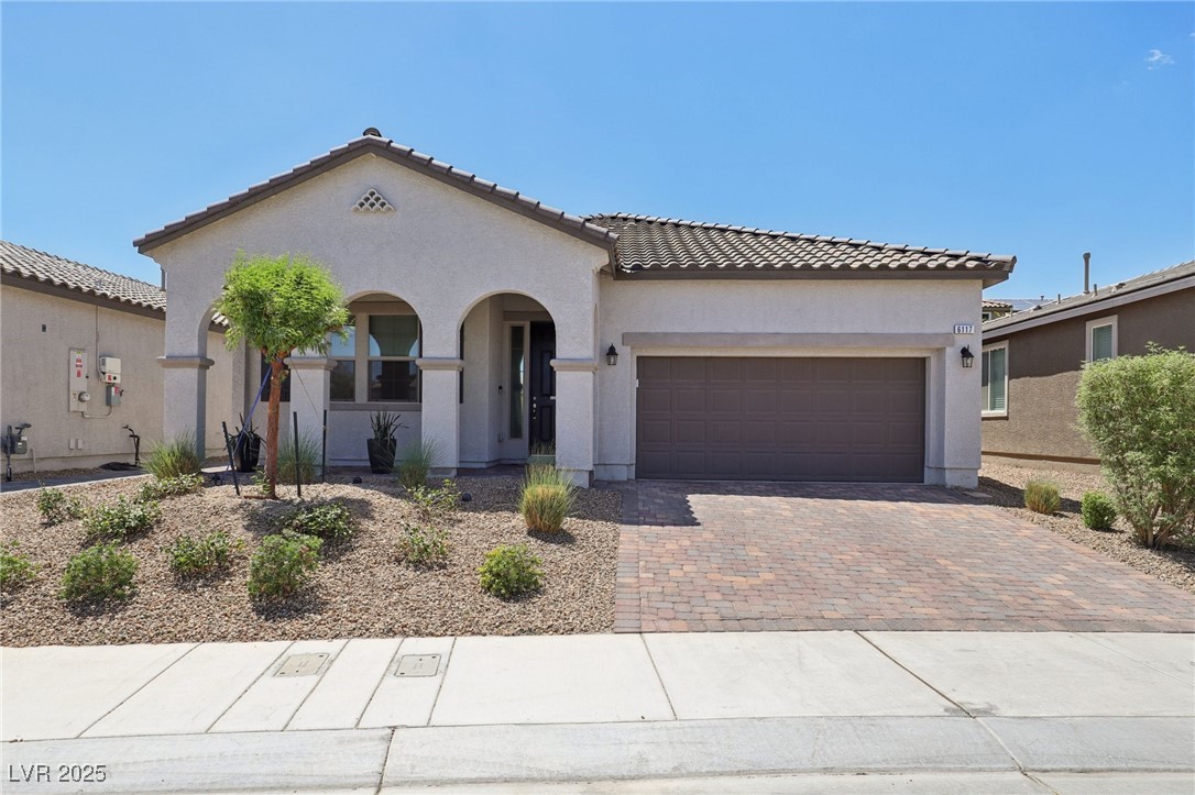 6117 Bugsy Street Property Photo 1