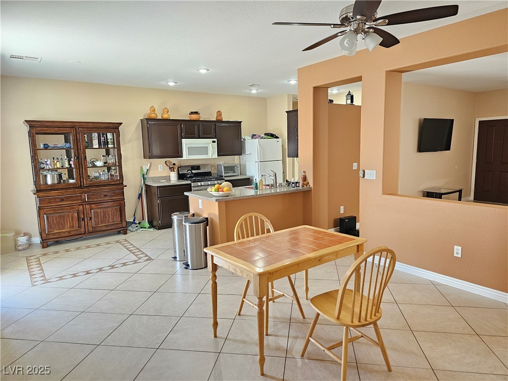 6205 Seaside Park Avenue Property Photo 3