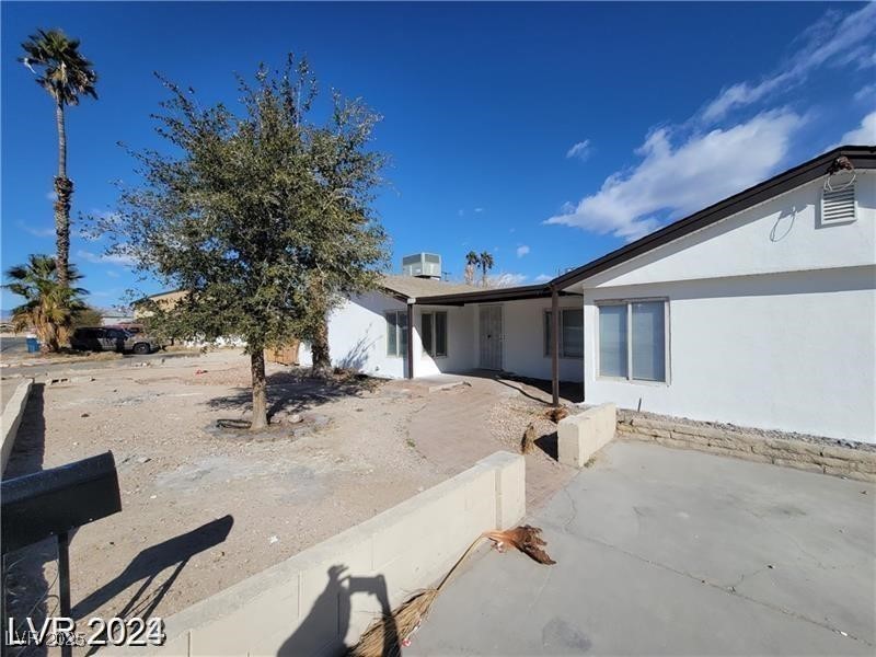 1710 Shadow Mountain Place Property Photo 2