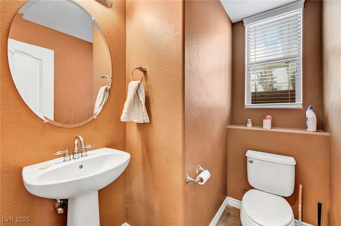 8208 Seven Falls Street Property Photo 19