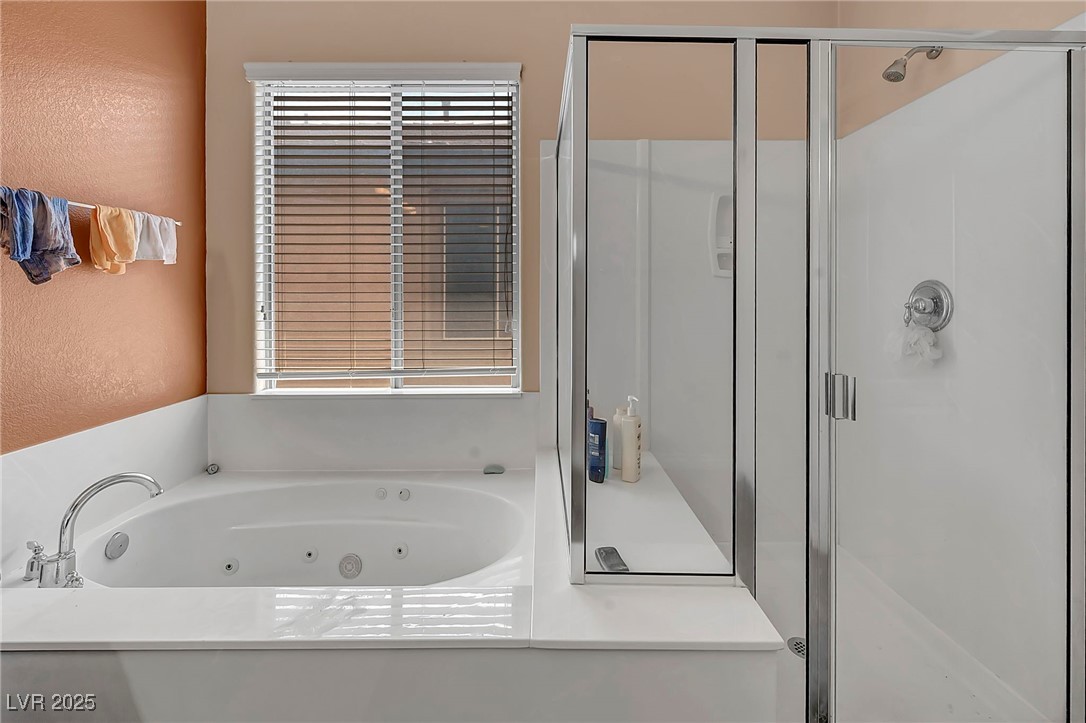 8208 Seven Falls Street Property Photo 30