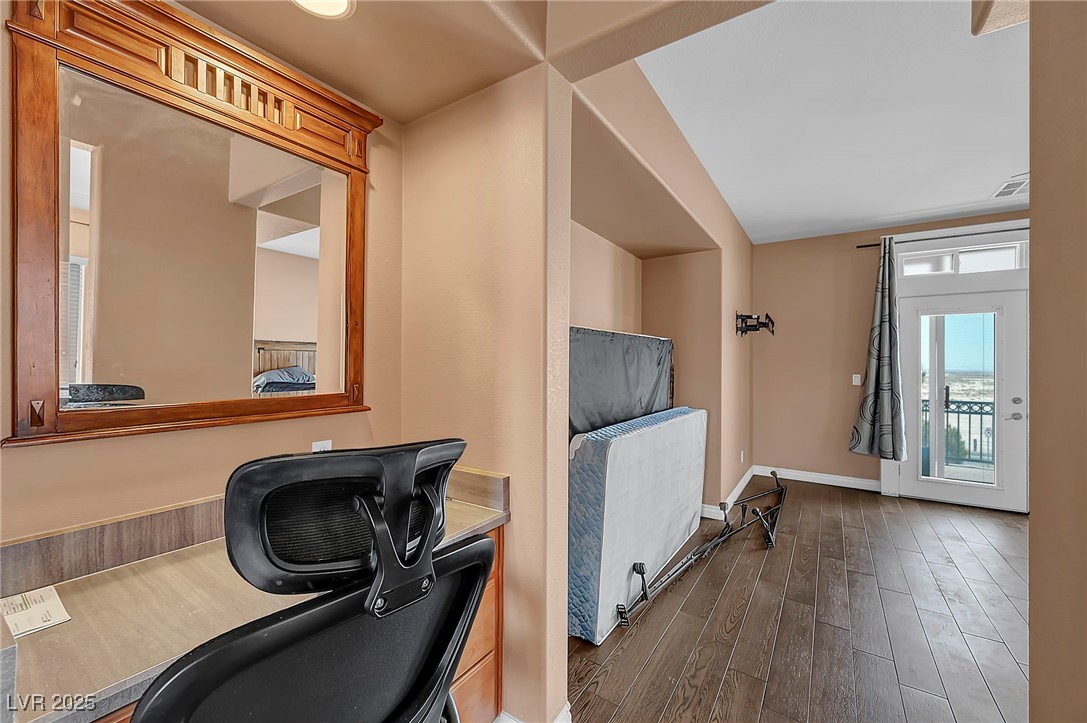 8208 Seven Falls Street Property Photo 31