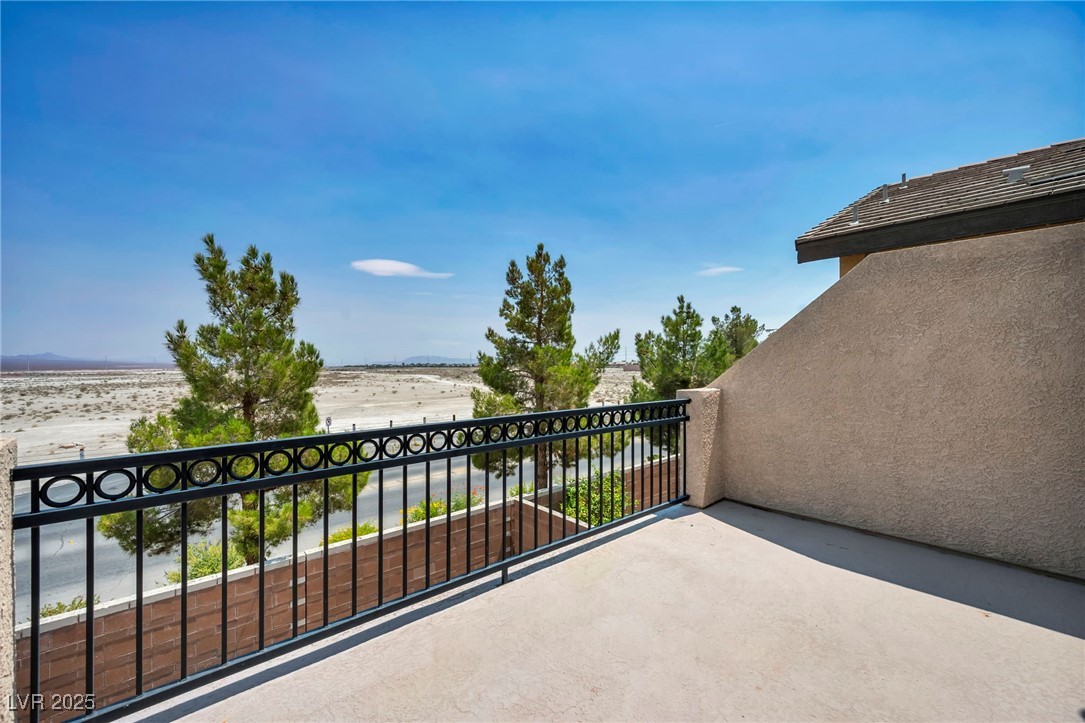 8208 Seven Falls Street Property Photo 37