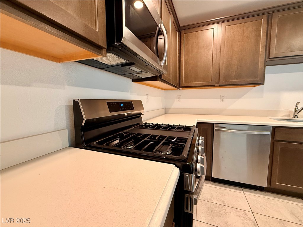 324 Silva Place Property Photo 13