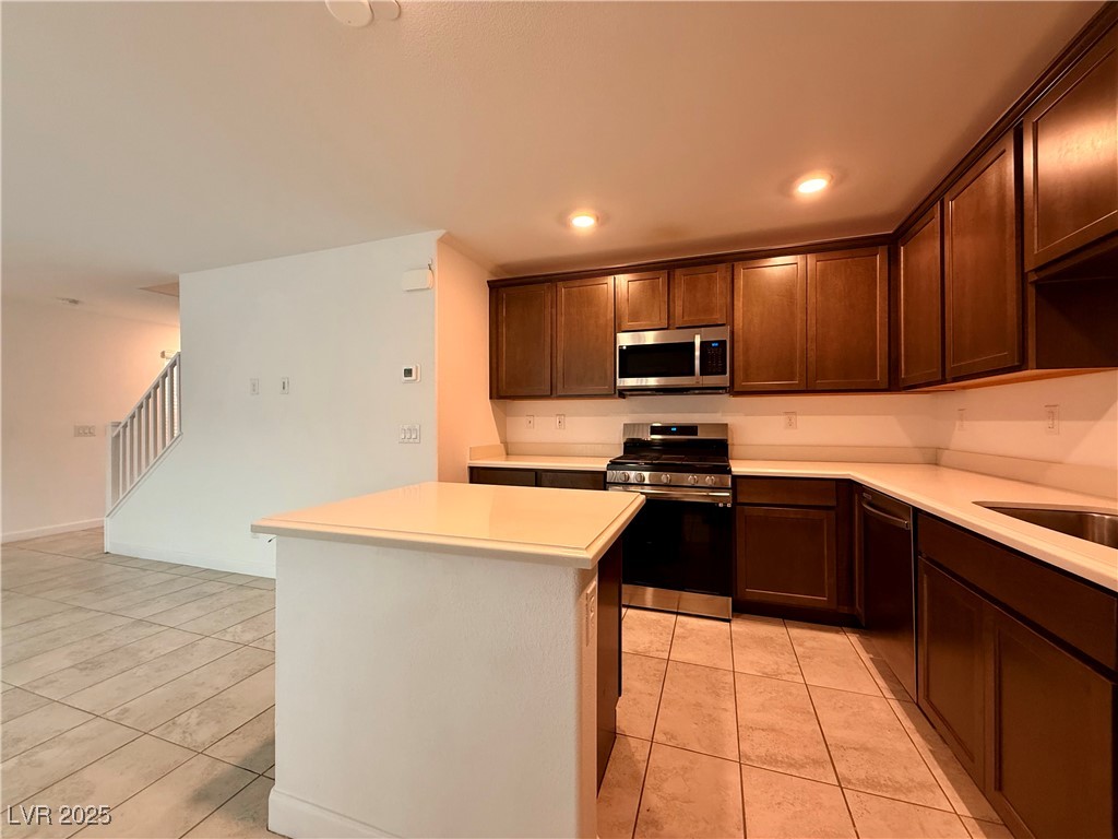 324 Silva Place Property Photo 17