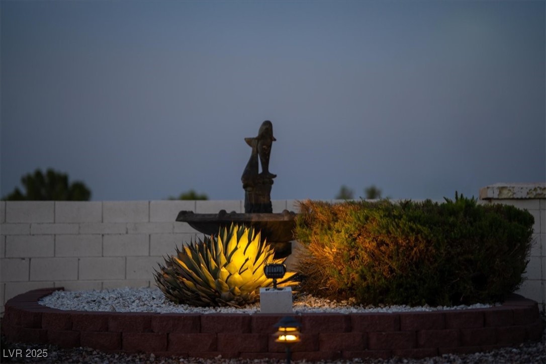 2348 Rumriver Street Property Photo 18