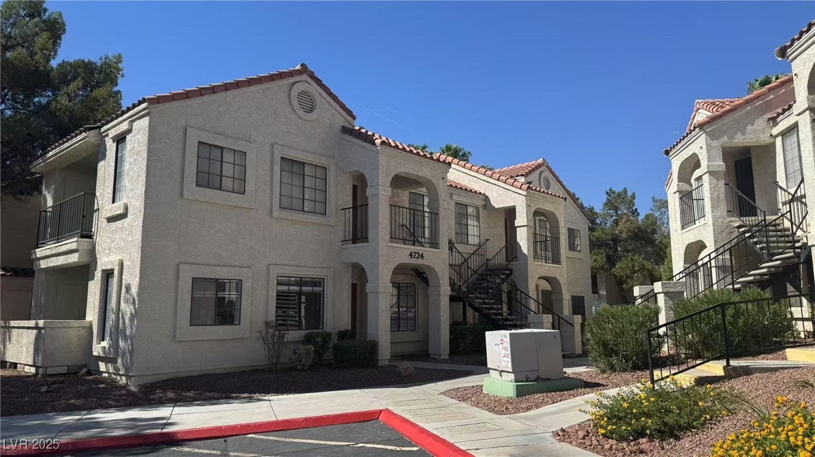 4724 Nara Vista Way 101 Property Photo 1