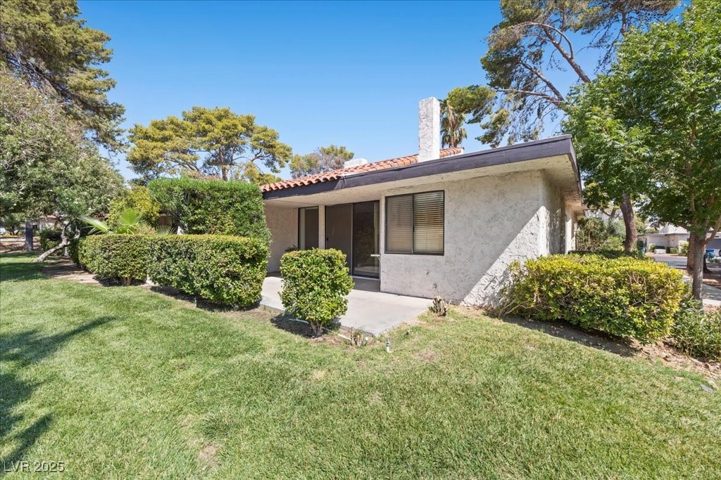 2567 Pera Circle Property Photo 23