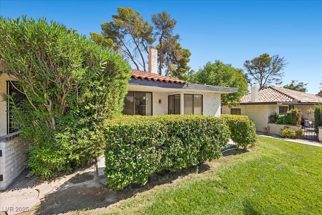 2567 Pera Circle Property Photo 24