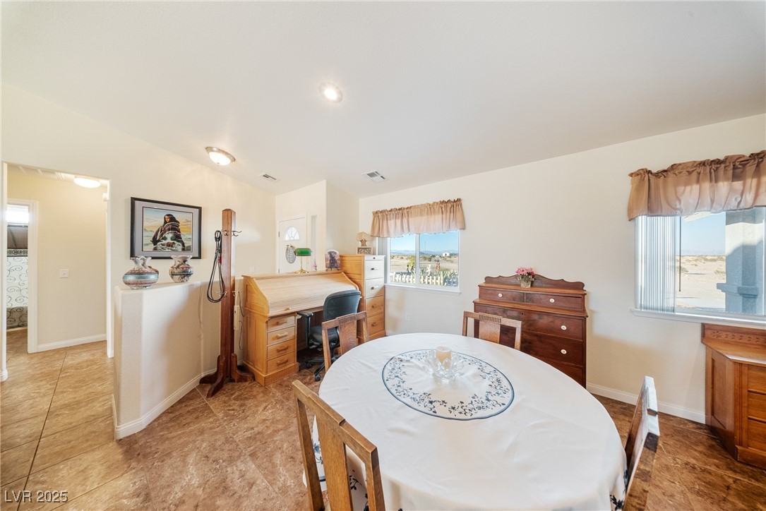 4153 West Panorama Street Property Photo 11