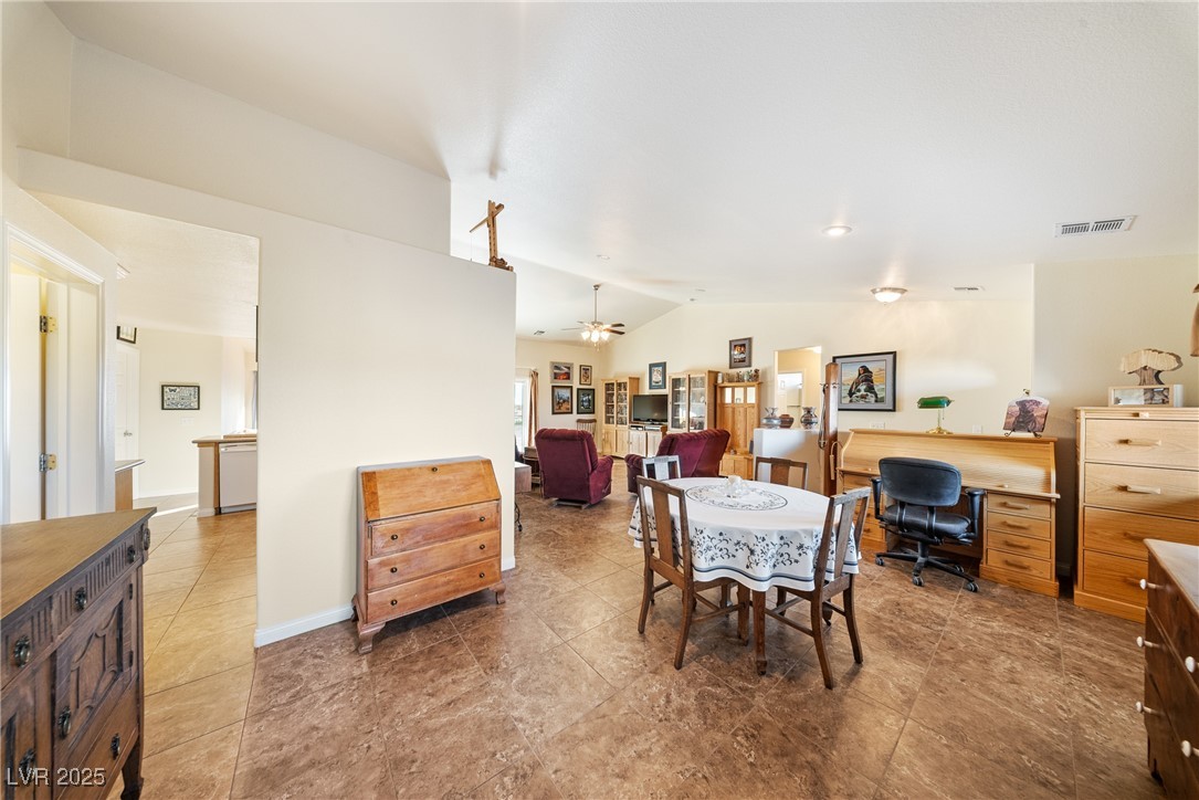 4153 West Panorama Street Property Photo 12